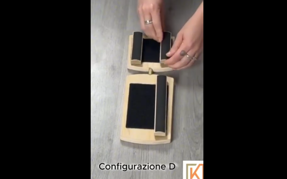 Carica il video: 