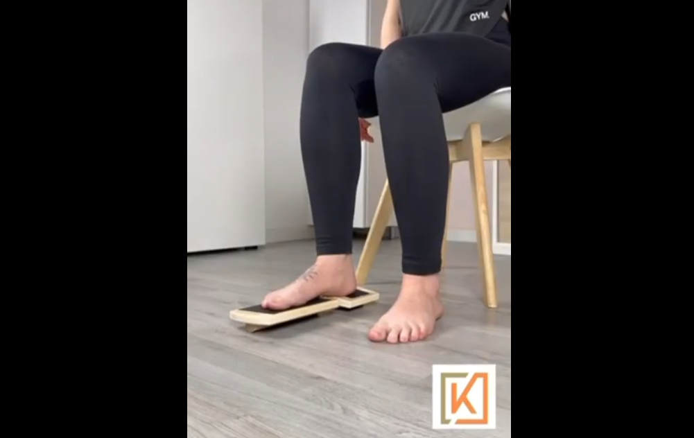 Carica il video: 