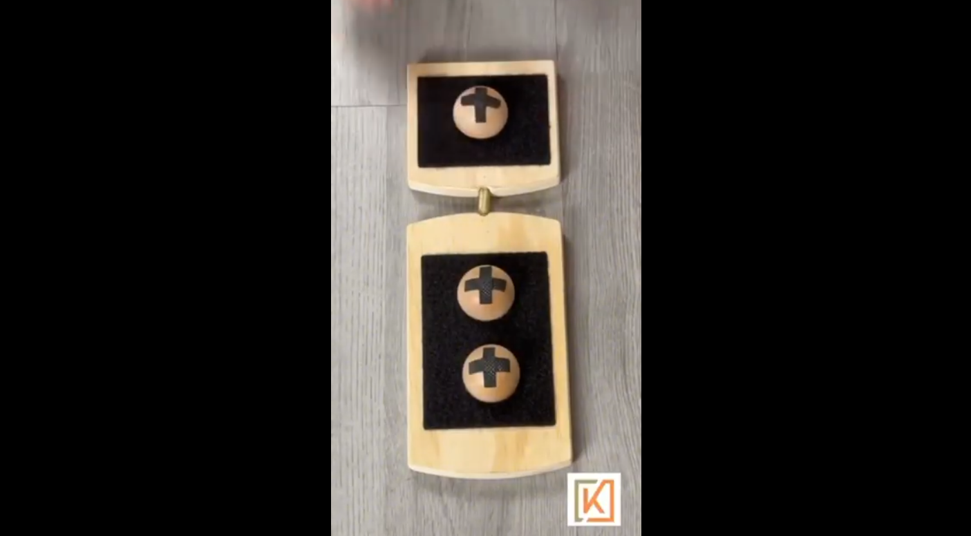 Carica il video: 